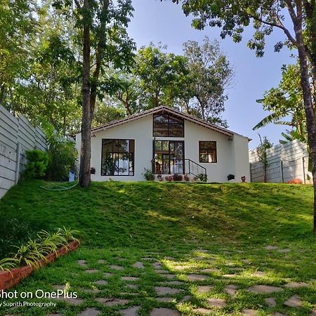 Chikmagalūr Aakriti Homestay מראה חיצוני תמונה